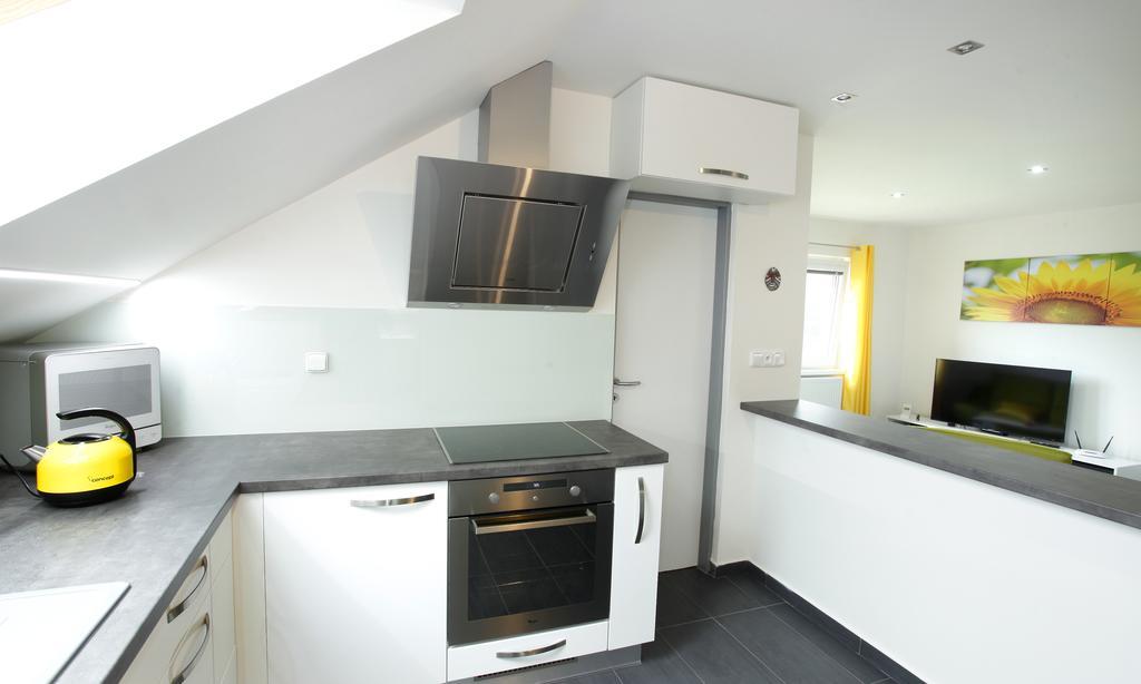 Apartman Pod Skalou V Ceskem Raji Besedice Εξωτερικό φωτογραφία