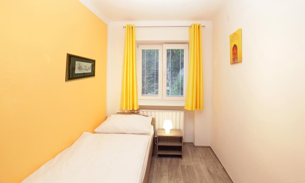 Apartman Pod Skalou V Ceskem Raji Besedice Εξωτερικό φωτογραφία