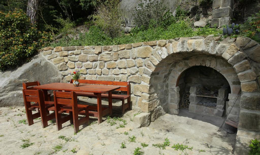 Apartman Pod Skalou V Ceskem Raji Besedice Εξωτερικό φωτογραφία