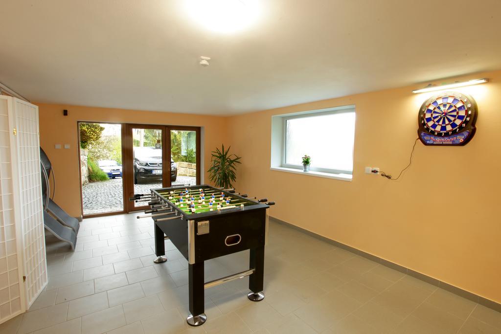 Apartman Pod Skalou V Ceskem Raji Besedice Εξωτερικό φωτογραφία